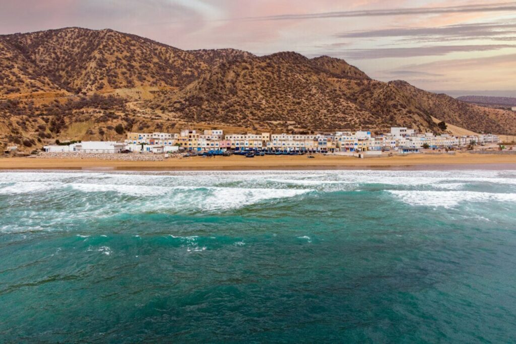 Melhores Praias em Essaouira: O Paraíso Ventoso da Costa Atlântica do Marrocos Praia de Tafedna