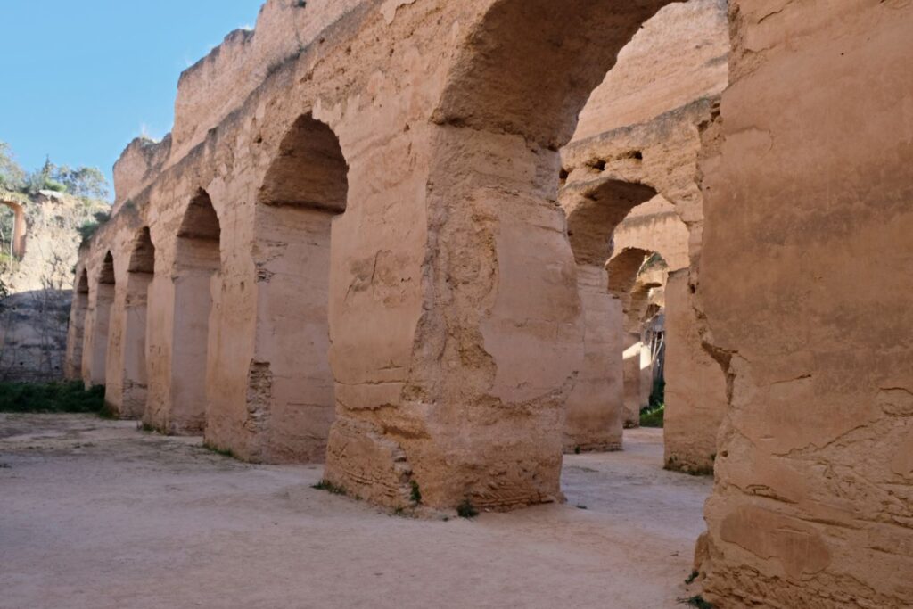 Meknes, Marrocos: O Que Fazer, O Que Ver em 1 Dia e Como Visitar Volubilis Heri es-Souani
