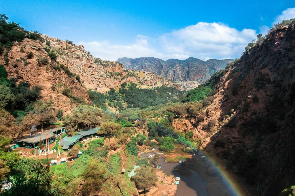 Ouzoud com crianças